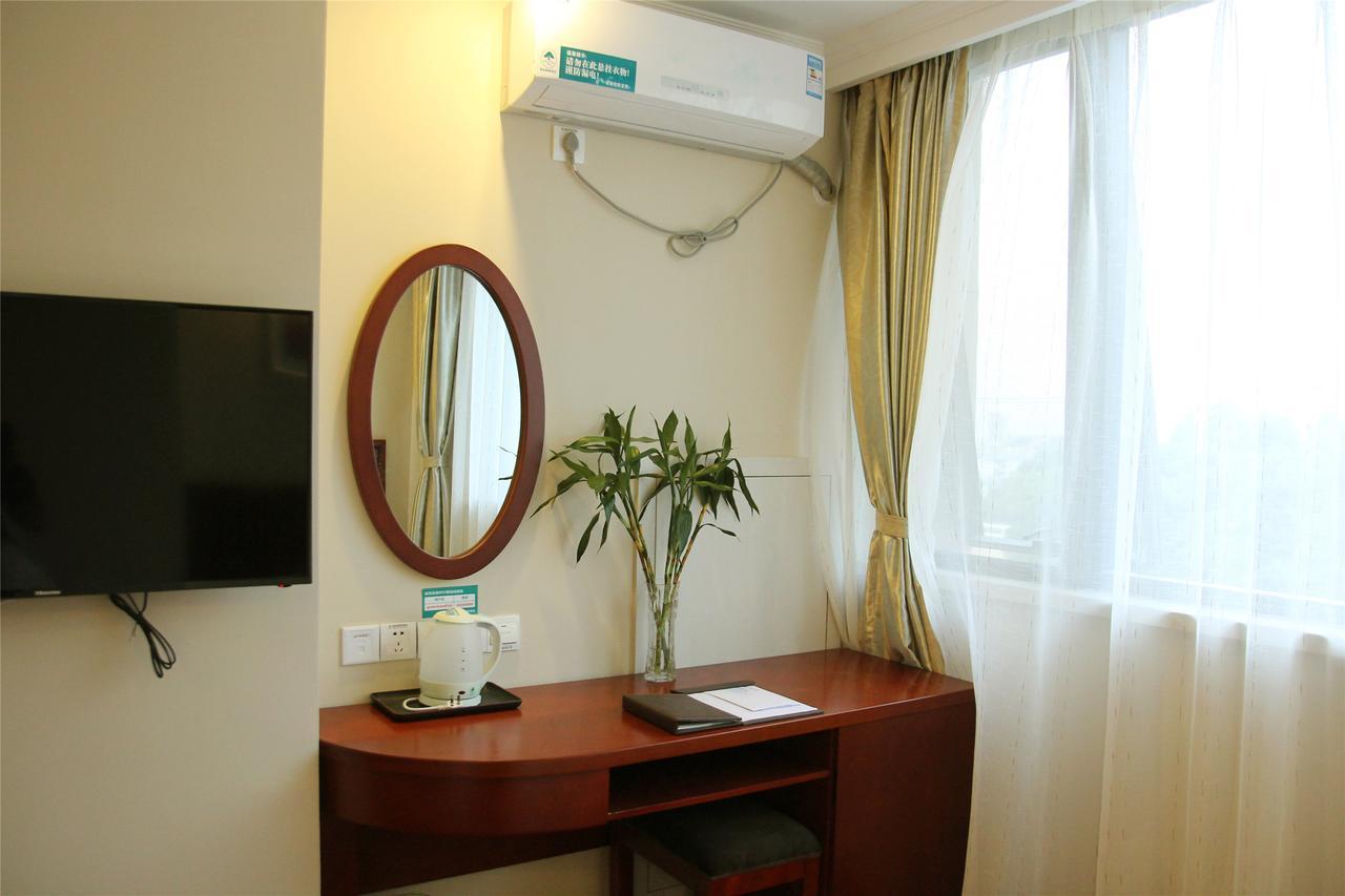 Greentree Inn Jiangsu Wuxi New District Shengang World Express Hotel Exterior photo