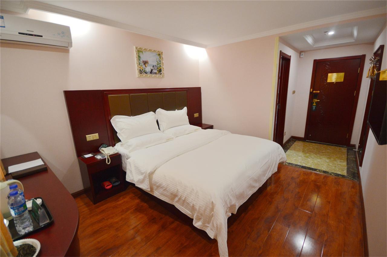 Greentree Inn Jiangsu Wuxi New District Shengang World Express Hotel Exterior photo